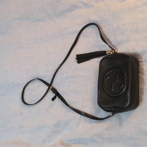 Small Black Gucci Purse